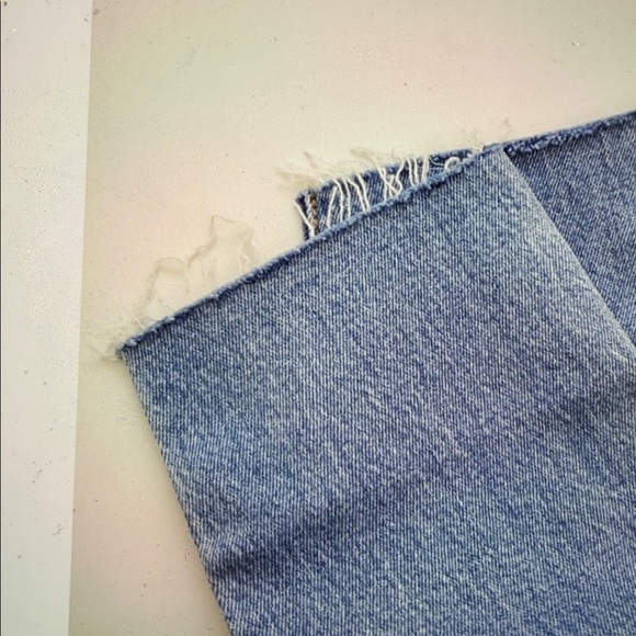 Levi’s Premium Wedgie Icon Fit Jeans - Picture 8 of 8